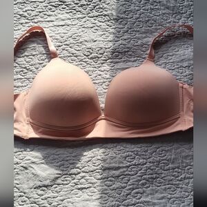 Elegant Blush Bra Wire Free